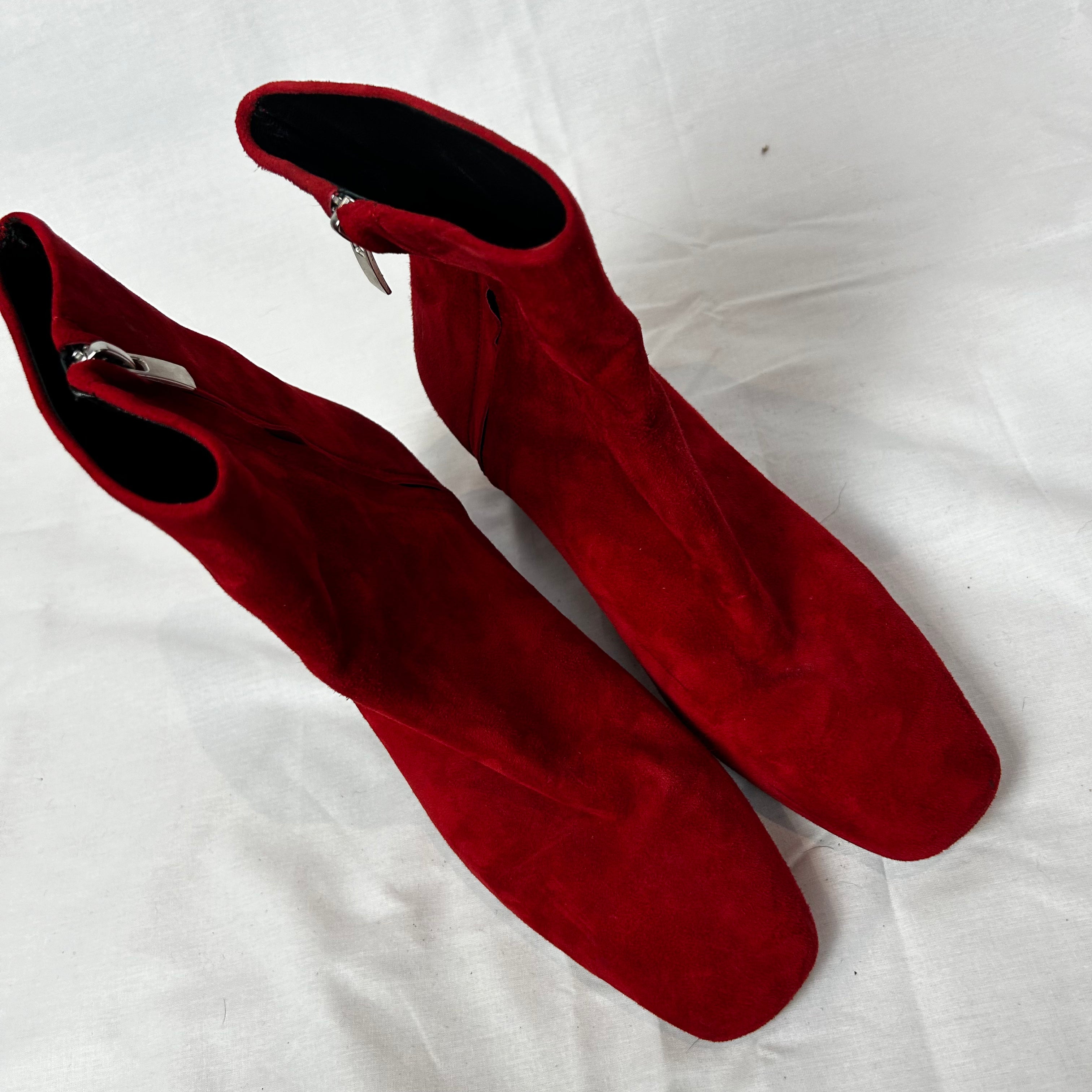 Dorateymur Brand New Red Suede Zippered Ankle Boots 37/37.5/38