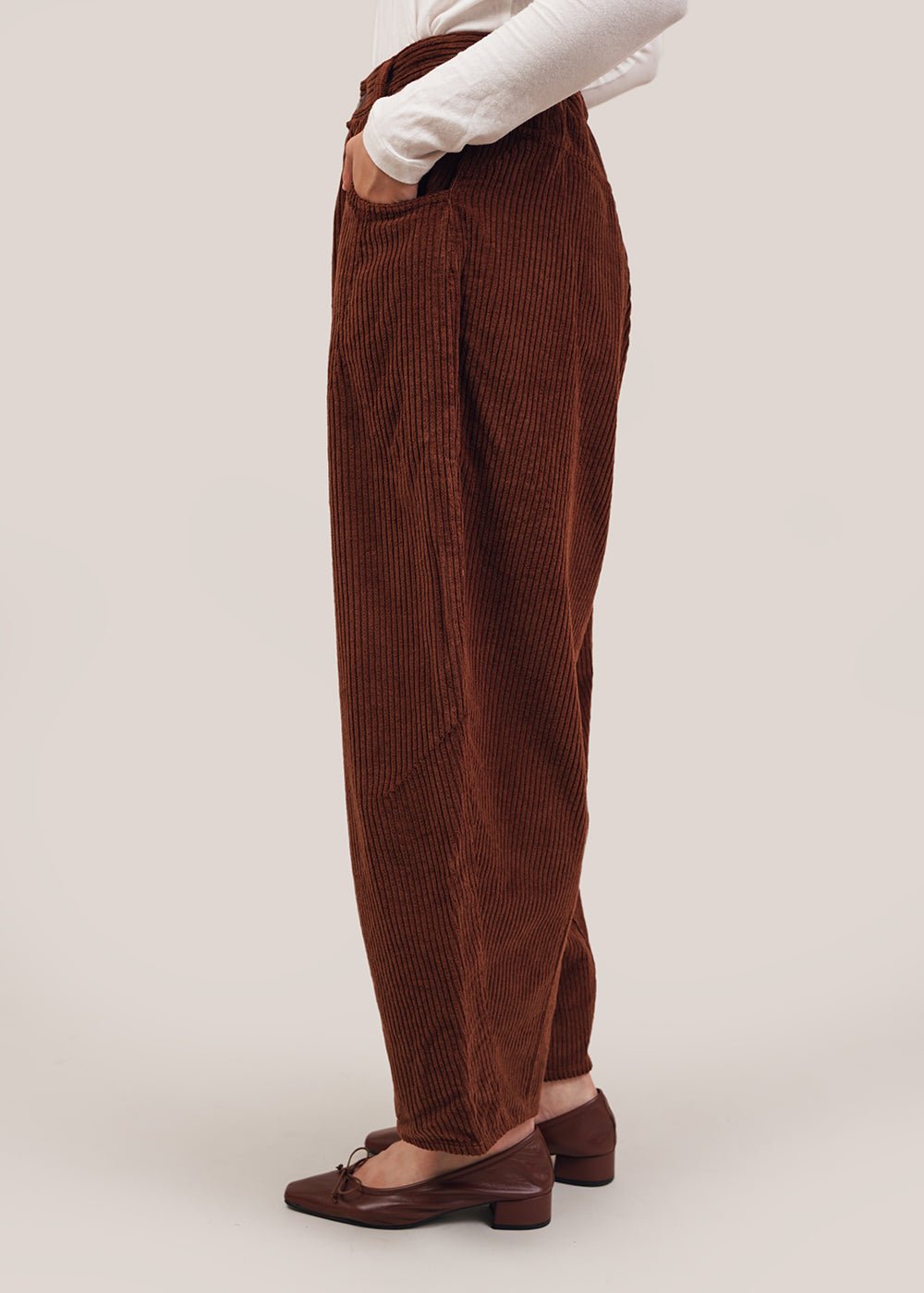 Pardo Corduroy Baggy Pants