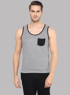 Sleeveless Stripe T-shirt with Pocket detail