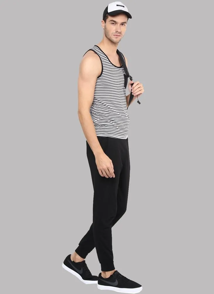 Sleeveless Stripe T-shirt with Pocket detail