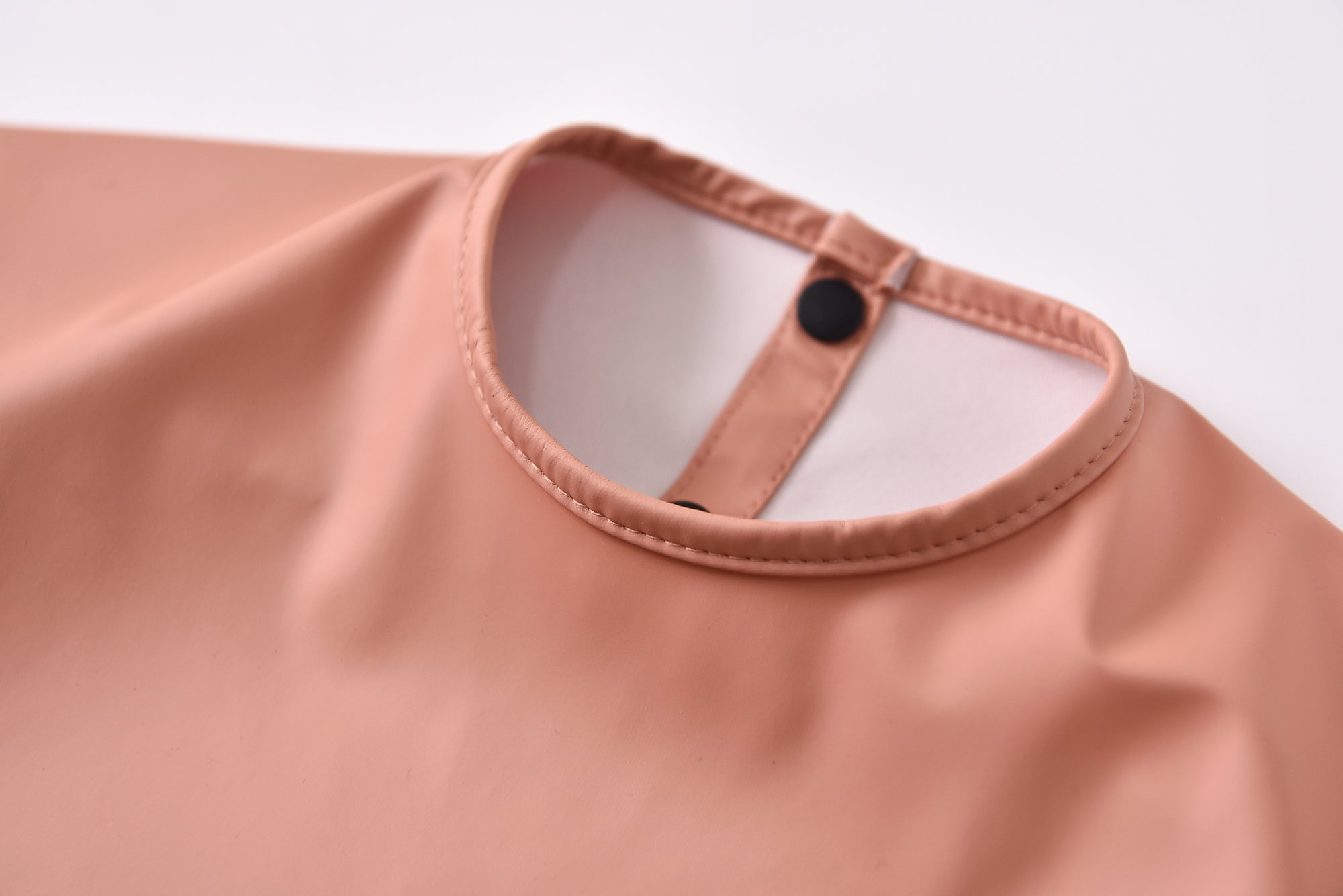 Waterproof Long Sleeve Baby Smock Bib in Pale Oak